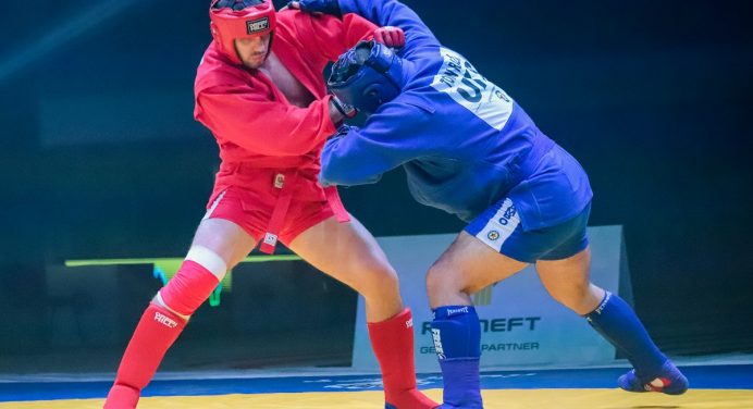 Pupilo de Fedor Emelianenko segue seus passos e conquista título mundial de sambo