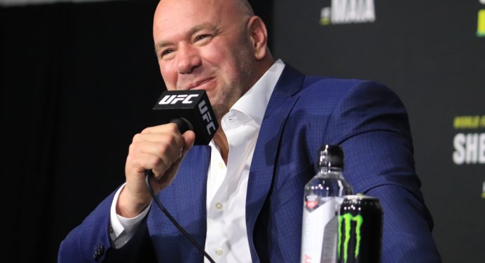 Dana descarta promover combate entre McGregor e youtuber: “Não é o que eu faço”