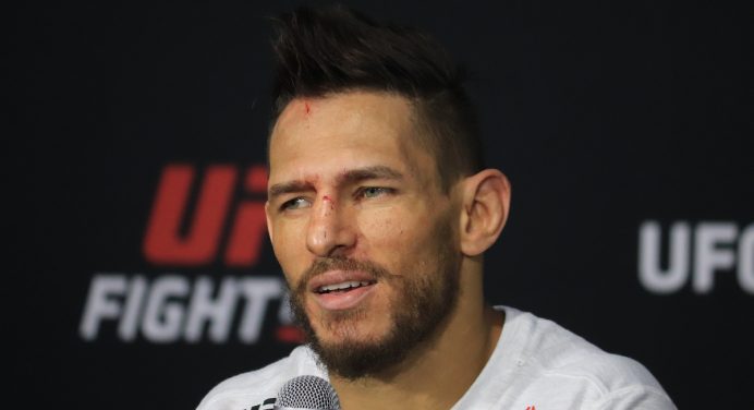 ‘Berinja’ mira ser o maior finalizador do peso-galo e revela sonho de encarar Edgar