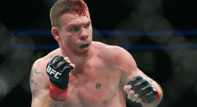 Felder explica acordo por duelo de última hora contra Dos Anjos: “O que eu tenho a perder?”