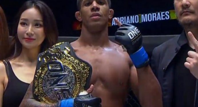 ONE anuncia nova data para disputa entre Adriano ‘Mikinho’ e Demetrious Johnson