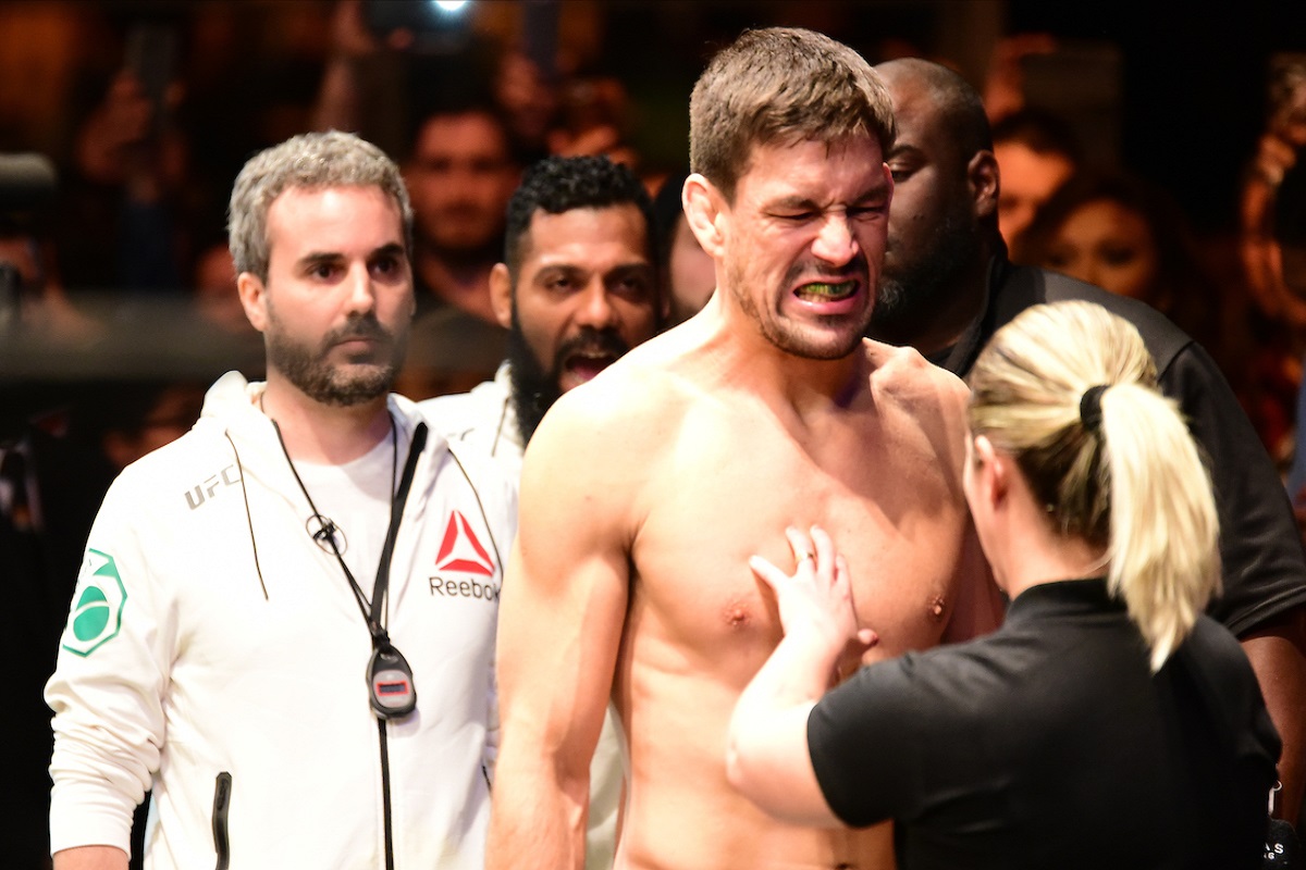 Treinador revela que infecção na perna adiou retorno de Demian Maia ao UFC