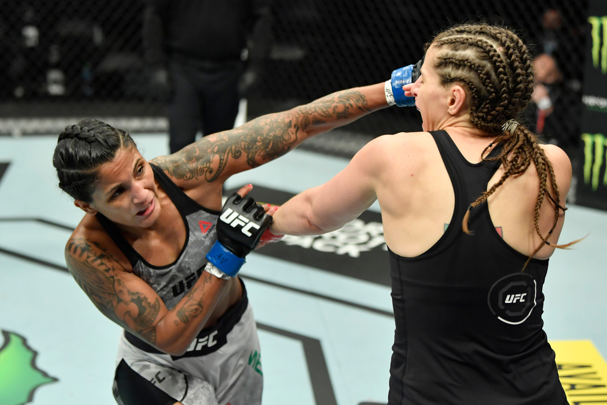 Vanessa Melo credita 1ª vitória no UFC à mudança de time: “Fez toda a diferença”
