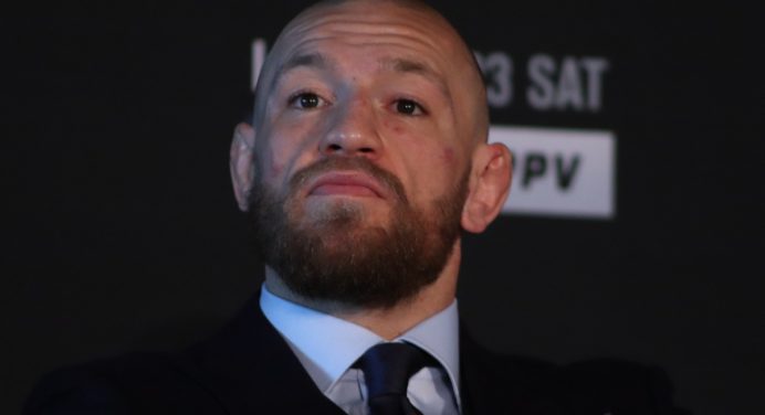 Conor McGregor rebate provocação de Khabib após derrota no UFC 257: “Volte e lute”