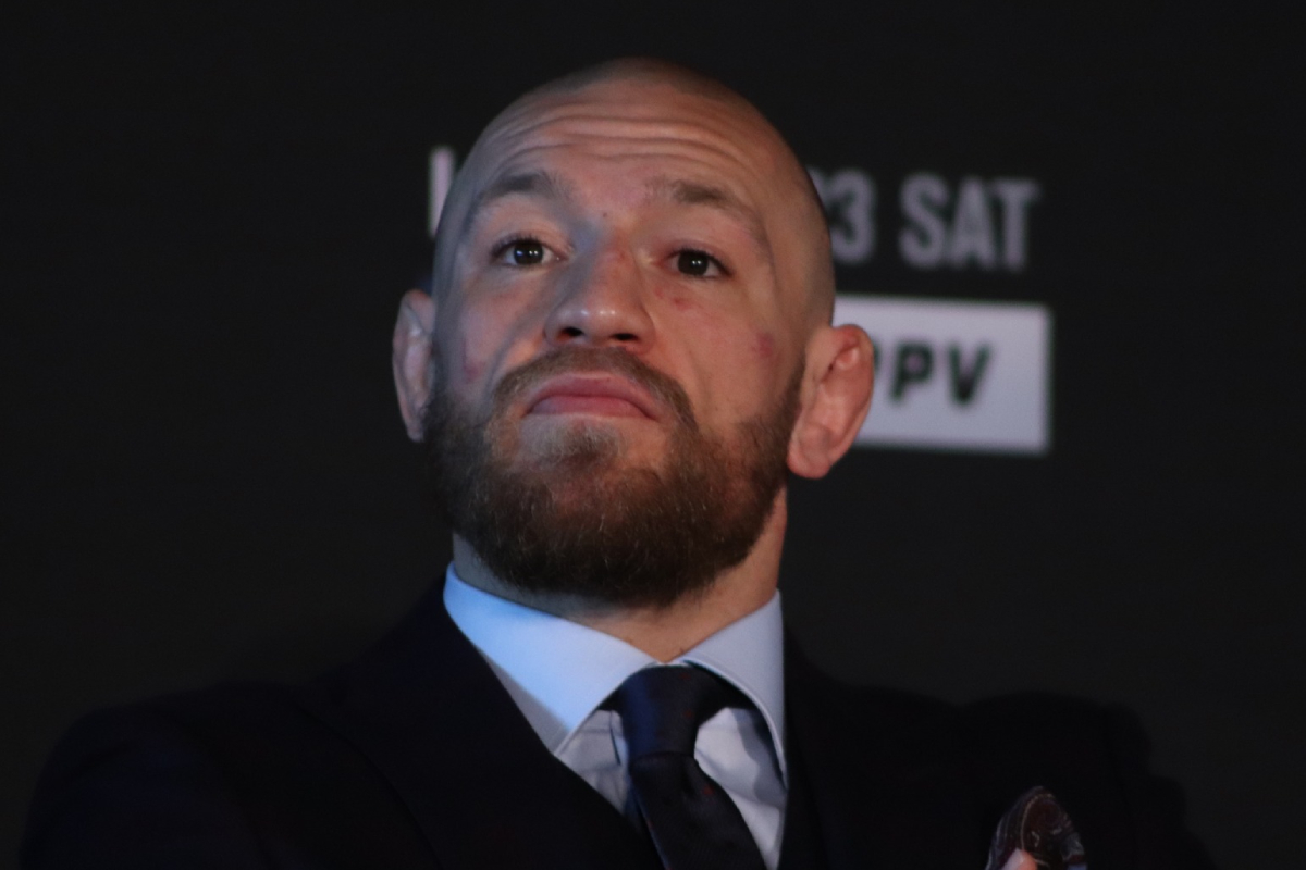 Conor McGregor rebate provocação de Khabib após derrota no UFC 257: “Volte e lute”
