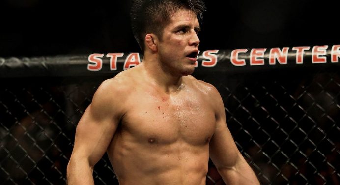 Dominick Cruz questiona interesse do UFC no retorno de Cejudo: “Dana não se importa”