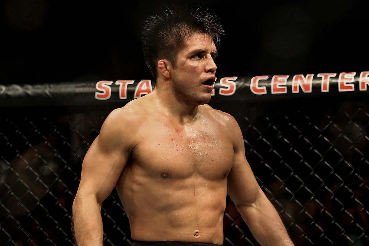 Dominick Cruz questiona interesse do UFC no retorno de Cejudo: “Dana não se importa”
