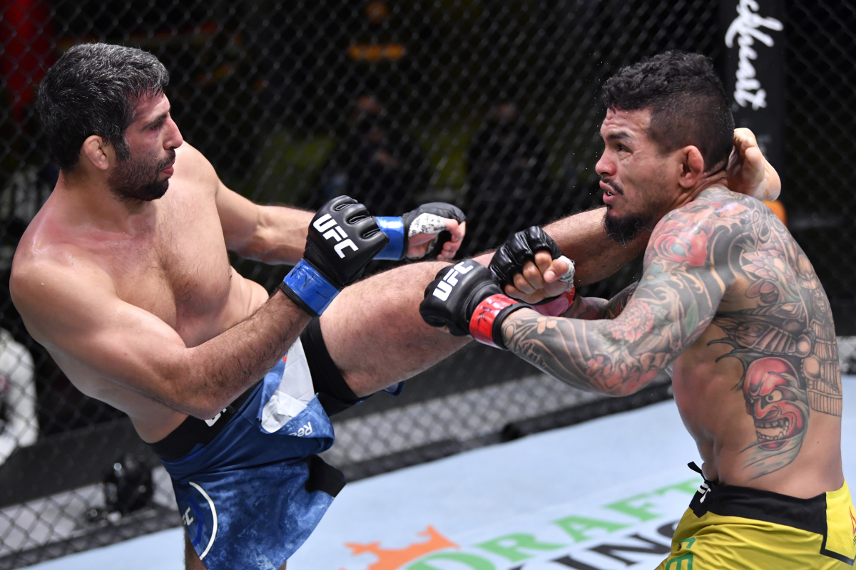 Diego Ferreira perde revanche e se despede de seis anos de invencibilidade no UFC
