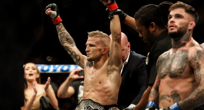 TJ Dillashaw retorna em main event do UFC após dois anos de suspensão por doping