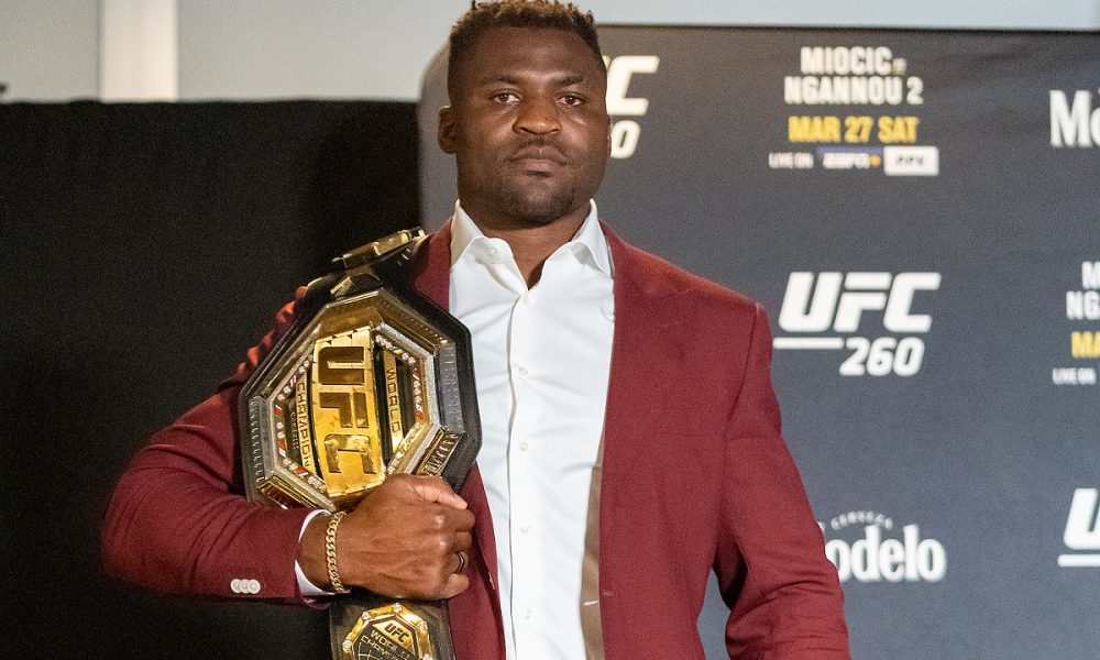 Ap S Se Tornar Campe O Ngannou Posta Mensagem Motivacional E De