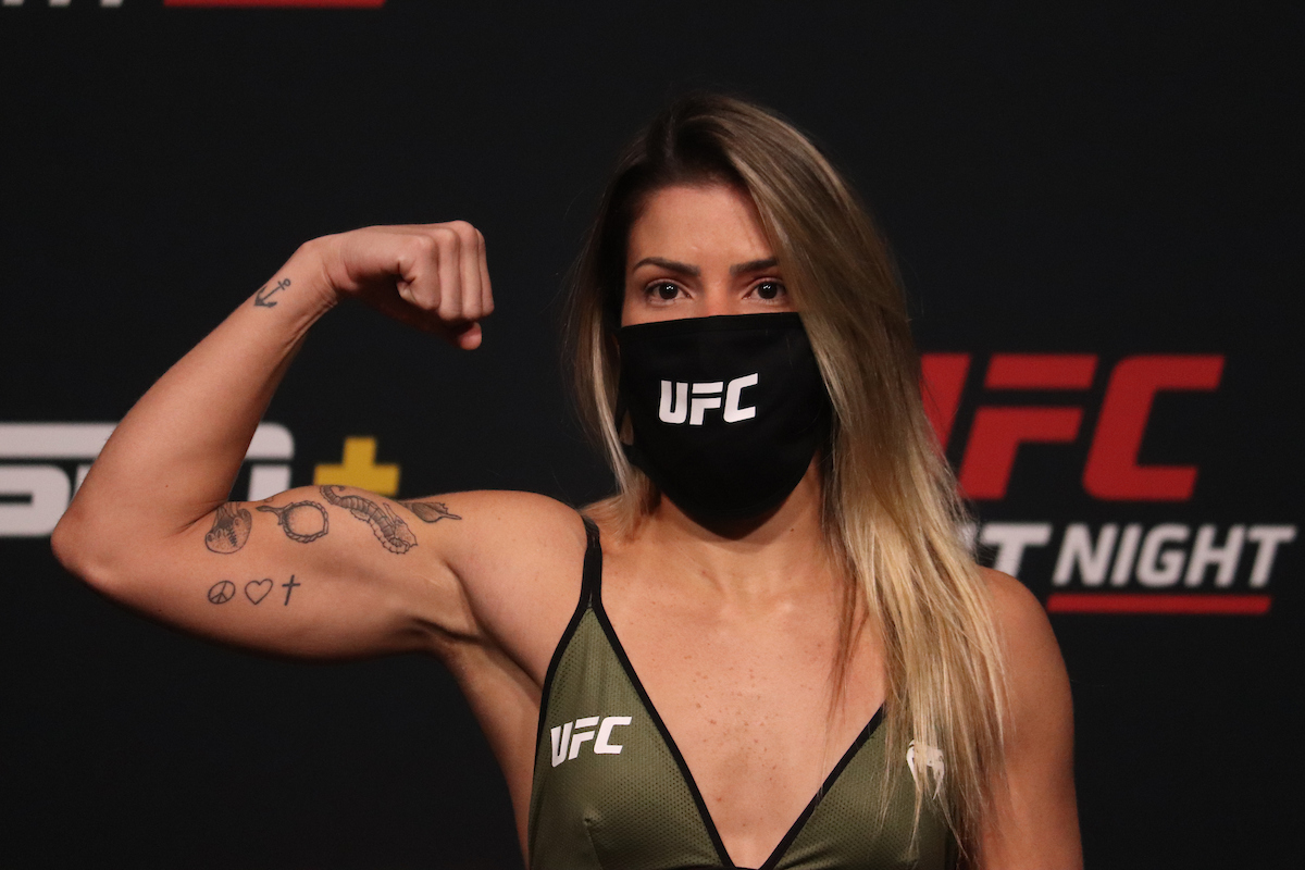 Luana Pinheiro encara veterana com a missão de impressionar em estreia no UFC