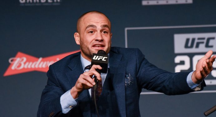 Eddie Alvarez recusa duelo com lenda do boxe e culpa luta entre youtuber e ex-UFC