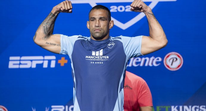 Fabrício Werdum critica postura de Renan ‘Problema’ após luta no PFL: “Foi bem sujo”