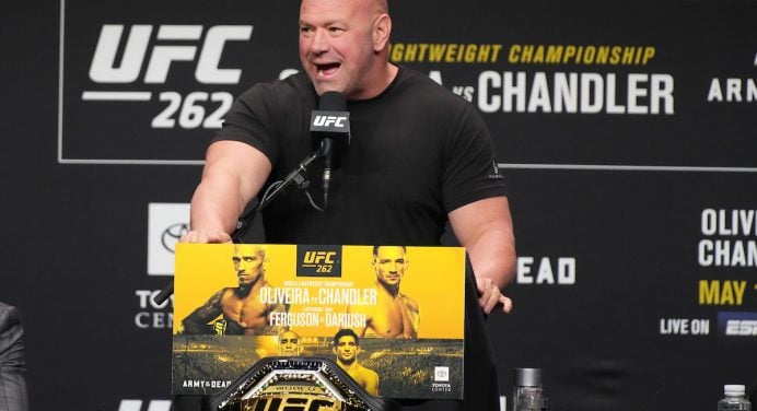 Dana White apoia decisão de promessa do UFC por trocar os palhas pelos moscas