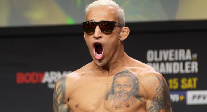 Recordista em finalizações, ‘Do Bronx’ entra como favorito para disputa de título do UFC