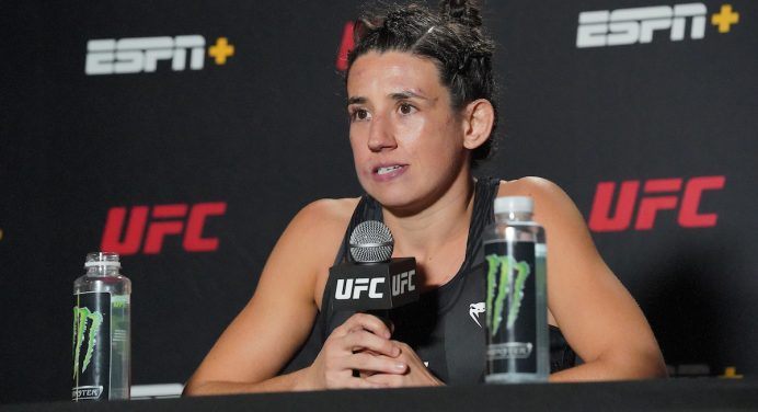 Marina Rodriguez celebra vitória em estreia em main event do UFC e alerta adversárias