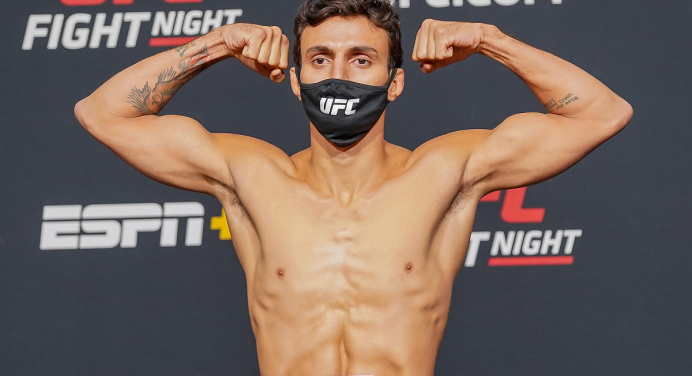 Mais “maduro”, ‘Carcacinha’ promete usar seu jiu-jitsu e aposta em finalização no UFC Vegas