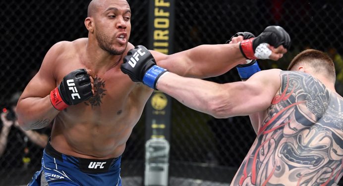 Em luta monótona, Gane mantém invencibilidade na carreira e vence Volkov