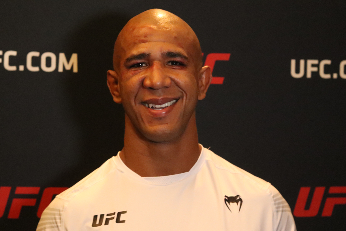 Gregory ‘Robocop’ analisa vitória em estreia no UFC e projeta futuro na companhia