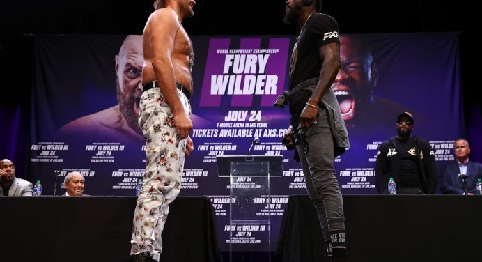 Tyson Fury e equipe testam positivo para a COVID-19 e trilogia com Wilder é adiada