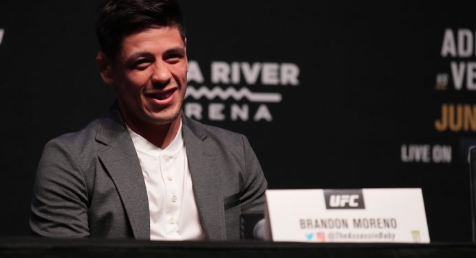 Moreno minimiza interesse em trilogia com Deiveson e cita Pantoja como possível rival