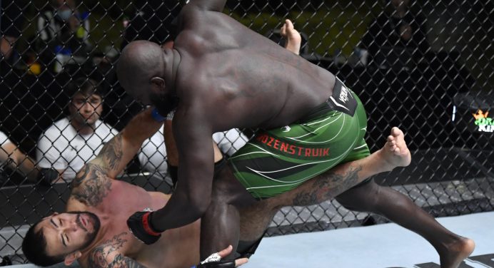 Augusto Sakai é nocauteado no 1º round no main event do UFC Vegas 28