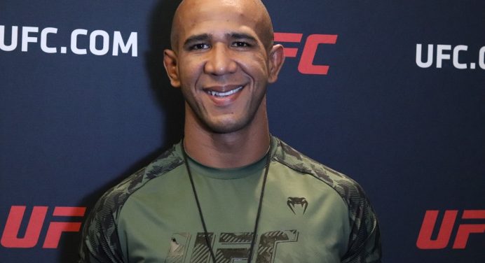 Gregory ‘Robocop’ celebra volta por cima e contrato com UFC após “pensar em desistir”
