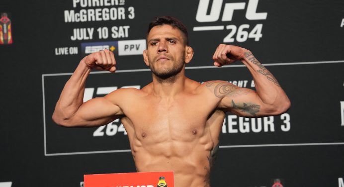 Dos Anjos explica que não zombou da lesão de McGregor e crava: “Eu o esmagaria”