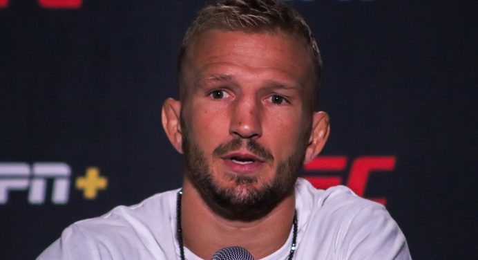 TJ Dillashaw projeta ficar um ano afastado do MMA por conta de lesão no ombro