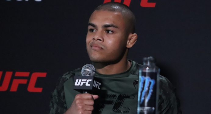 Agora vai? Nikolas Motta tem estreia marcada no UFC para o dia 16 de abril