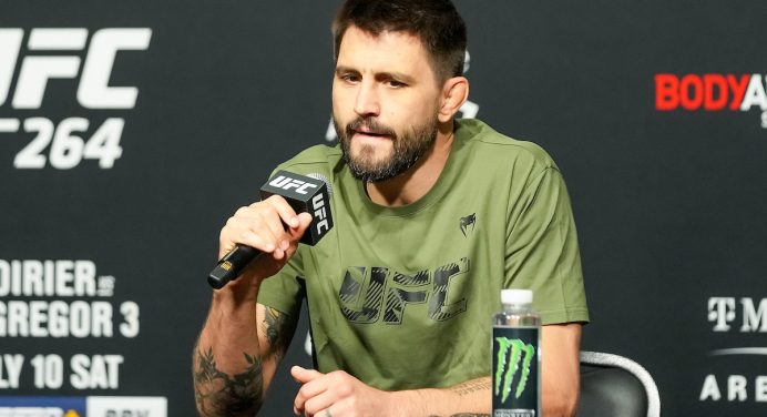 Ex-campeão interino dos meio-médios UFC, Carlos Condit se aposenta do MMA
