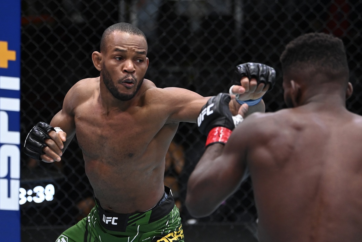 ‘Gringo brasileiro’ nocauteia Impa Kasanganay e soma sua segunda vitória no UFC
