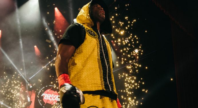 Anderson Silva defende seu legado em luta contra o youtuber Jake Paul