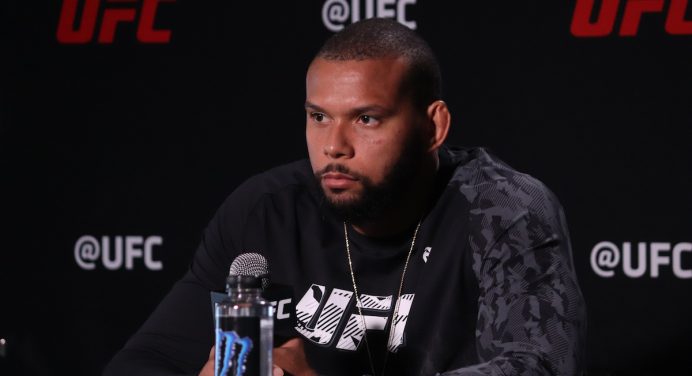 ‘Marreta’ parabeniza rival por vitória no UFC e promete voltar “mais forte”