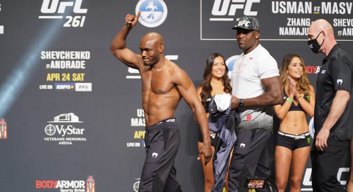 Usman diz que vacilo de Edwards contra Diaz o fez ignorar rival como desafiante ao título