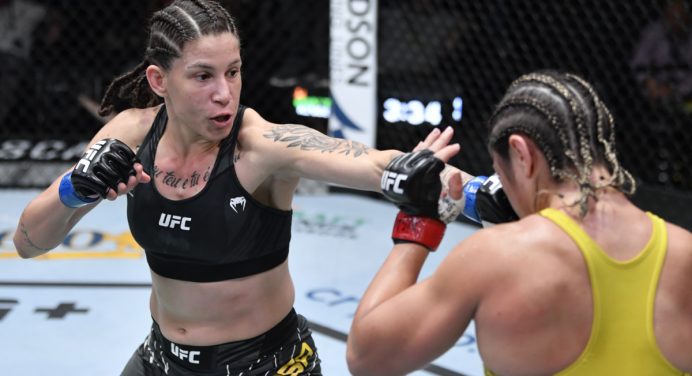 Bethe Correia é dominada por Karol Rosa e se despede do UFC com derrota