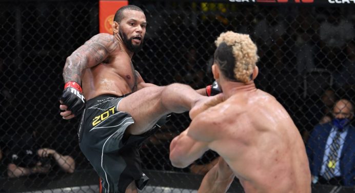 Treinador elogia ‘Marreta’ e culpa Johnny Walker por luta parada no UFC