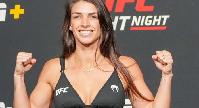 Mackenzie aponta revés para Marina como “maior aprendizado” da carreira no MMA