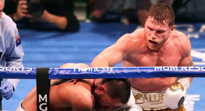 Dana White aposta mais de R$ 500 mil e lucra com vitória de ‘Canelo’ Alvarez