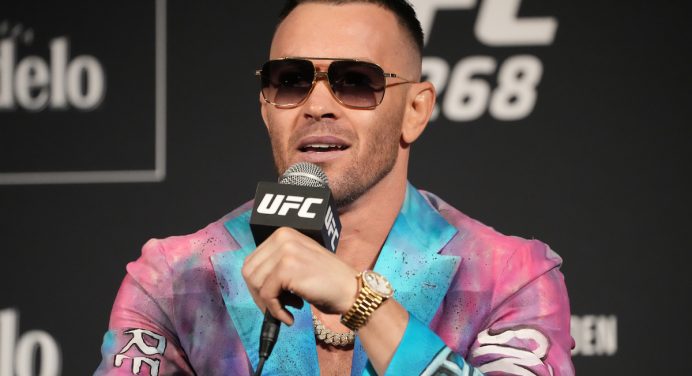 Covington acusa Khabib de fugir de luta nos meio-médios: “Teria atropelado ele”