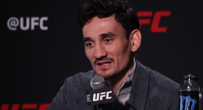 Holloway cita ‘Do Bronx’, McGregor e luta de boxe como opções após UFC Vegas 42