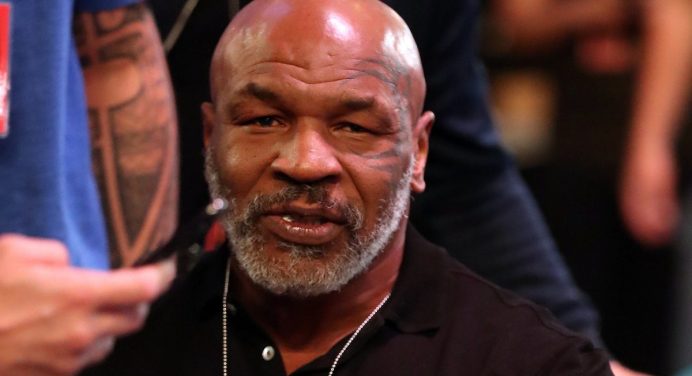 Mike Tyson admite receio antes de luta contra Jake Paul: “Morrendo de medo”