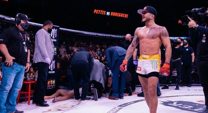 Campeão dos galos do Bellator, Pettis vira luta contra Horiguchi com nocaute espetacular