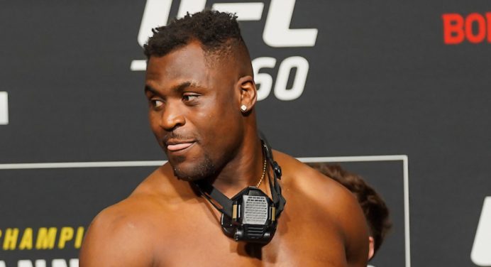 Casa nova? Francis Ngannou revela negociações avançadas com PFL e ONE
