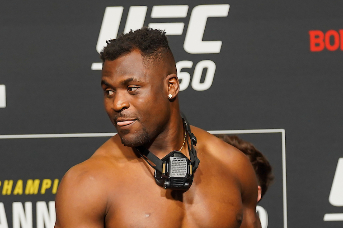 De olho no boxe, Ngannou recusa luta contra Jake Paul: “Não está no meu nível”