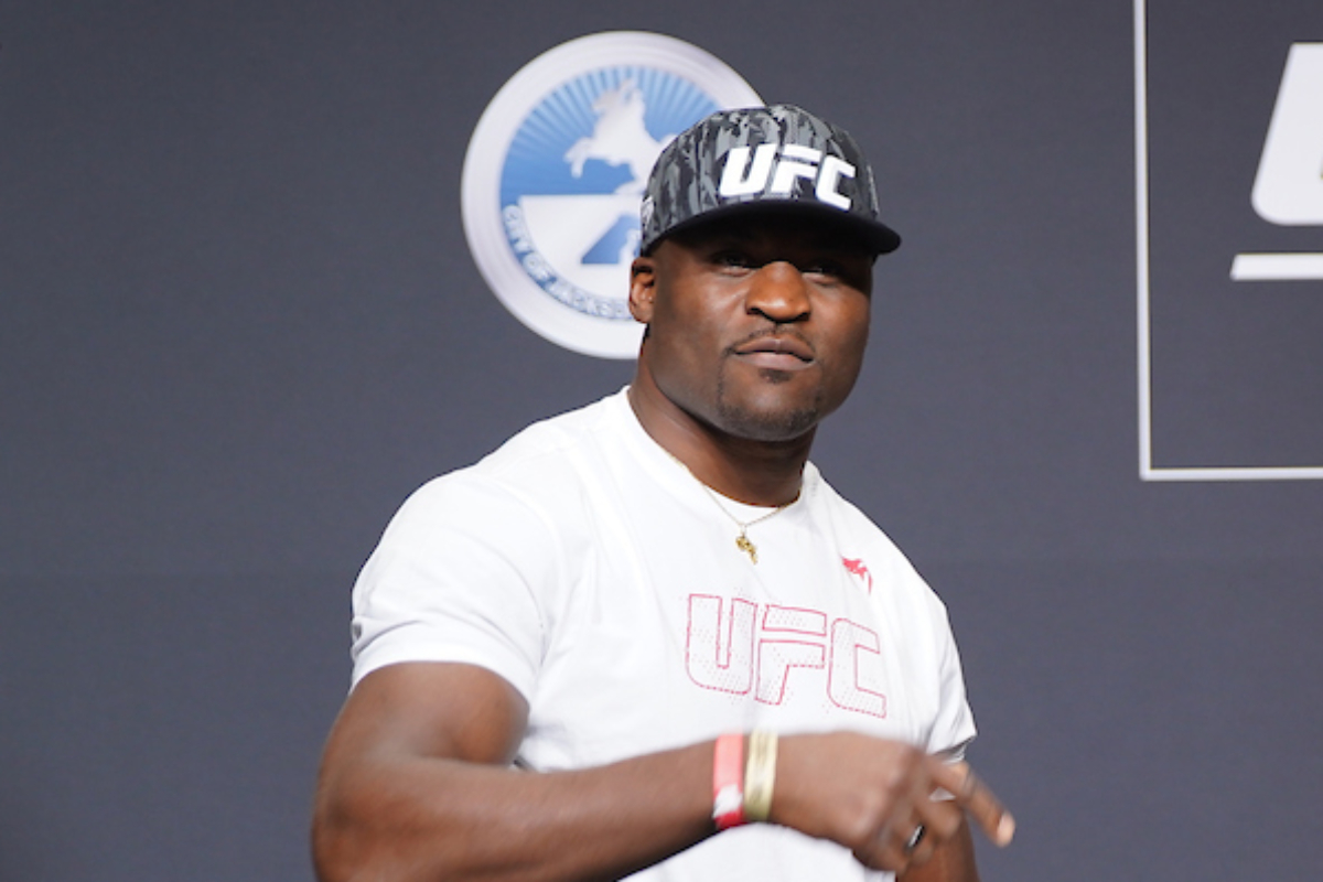 Ngannou se recusa a classificar Gane como campeão interino dos pesados do UFC