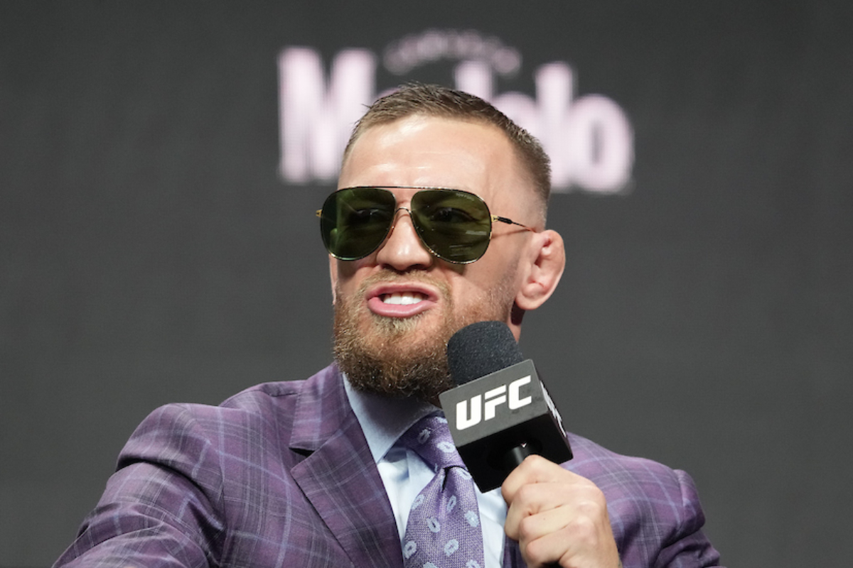 McGregor promete retorno triunfal ao UFC e ameaça lutadores: “Vejo pessoas mortas”