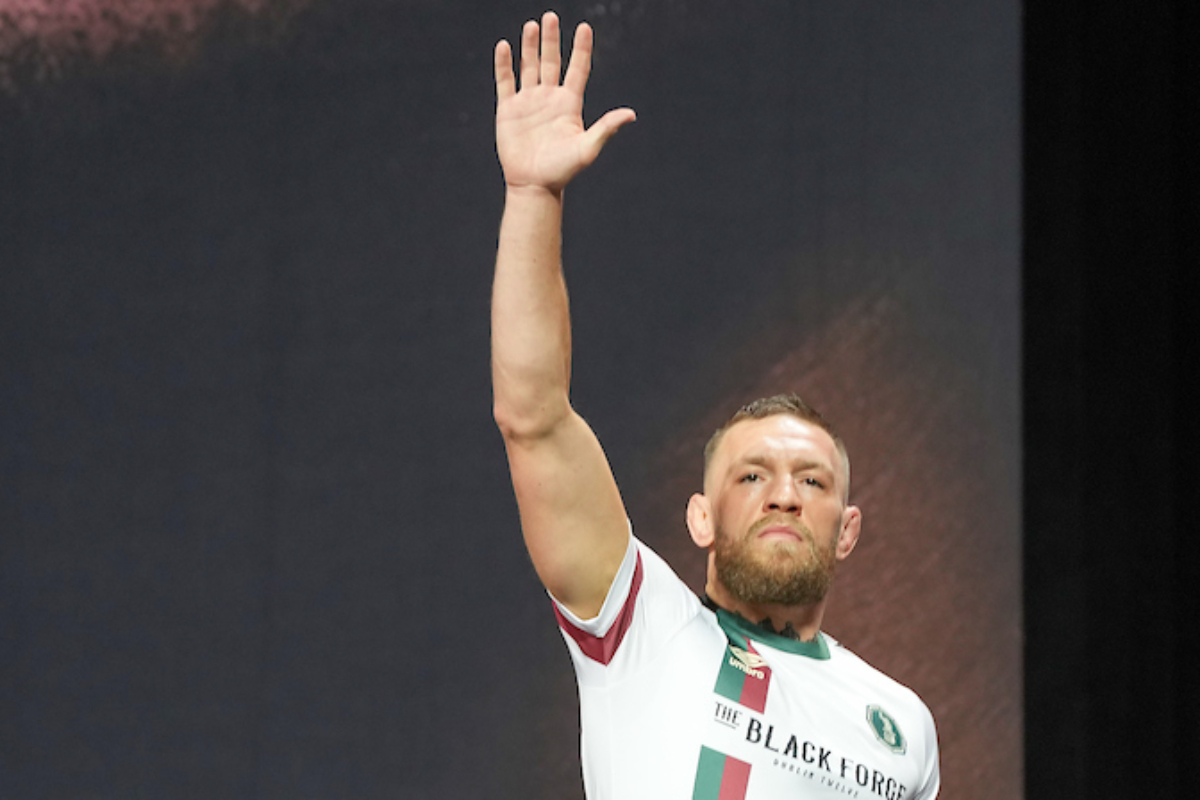 Conor McGregor deixa de ser o atleta mais bem pago do esporte em 2022