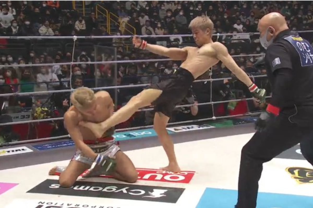 Filho de lenda do futebol japonês estreia no MMA com nocaute via ‘tiro de meta’; veja