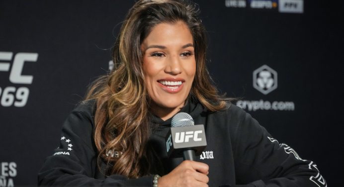 Julianna Peña ironiza saída de Amanda Nunes da ‘American Top Team’: “Que circo”